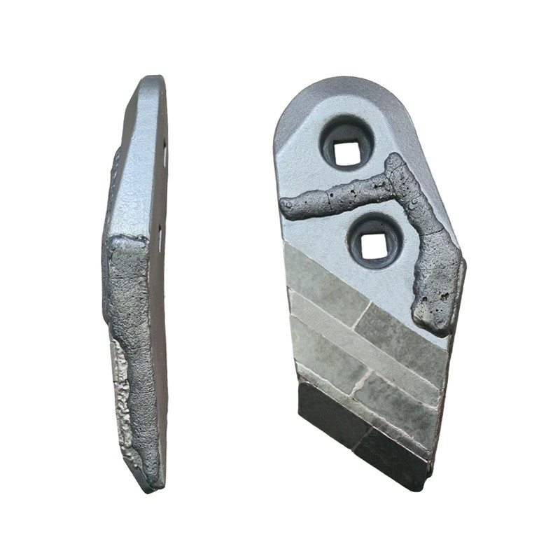 Pointe carbure droite adaptable pour charrue Kuhn Huard réf 622164