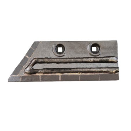 Soc carbure gauche adaptable pour charrue Demblon réf 472G