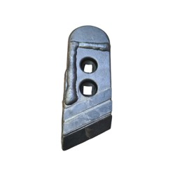 Pointe carbure droite adaptable pour charrue Pöttinger réf 6753090F